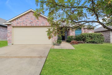 217 Timber Dr Princeton, TX 75407